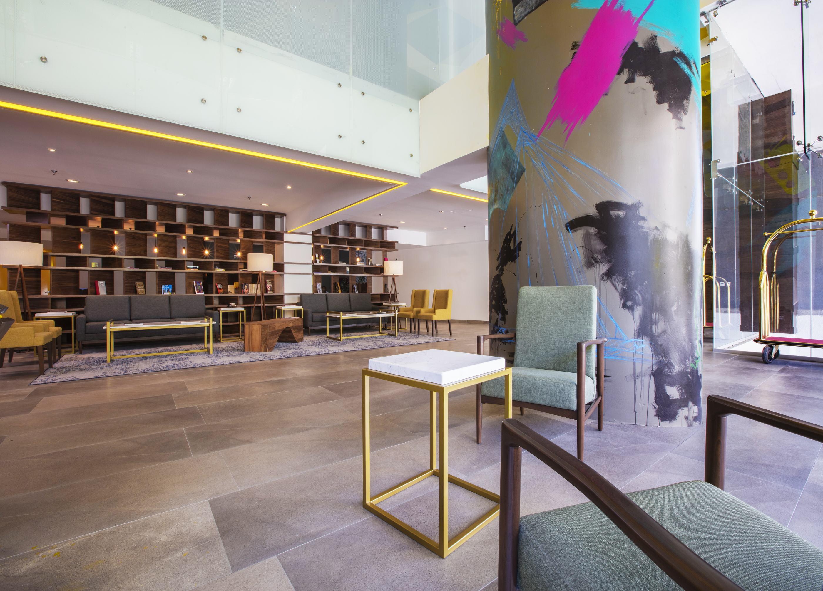 Krystal Urban Guadalajara Ξενοδοχείο Εξωτερικό φωτογραφία